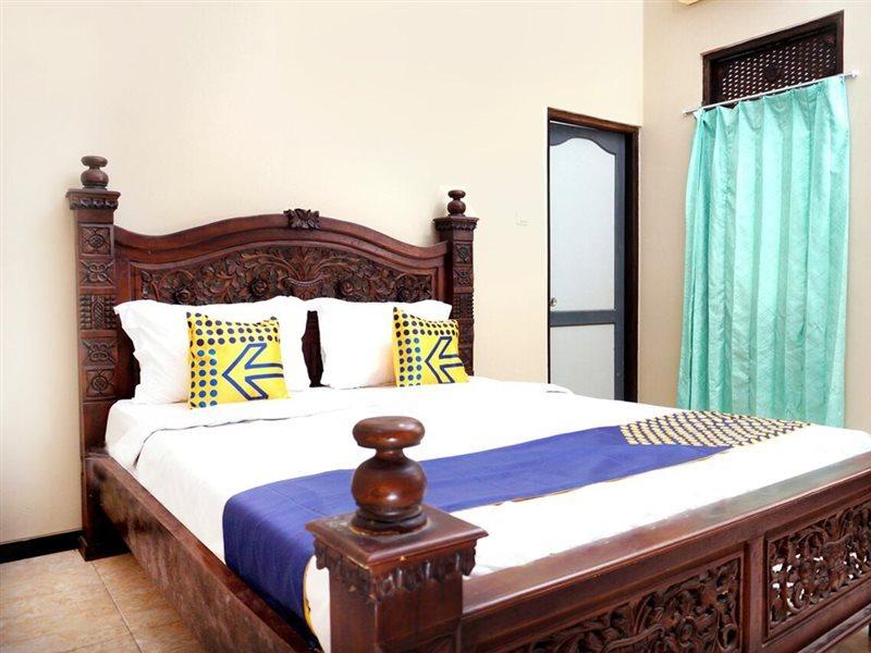 Hotel Spot On 2629 Duta Karimun Karimunjawa Exterior foto