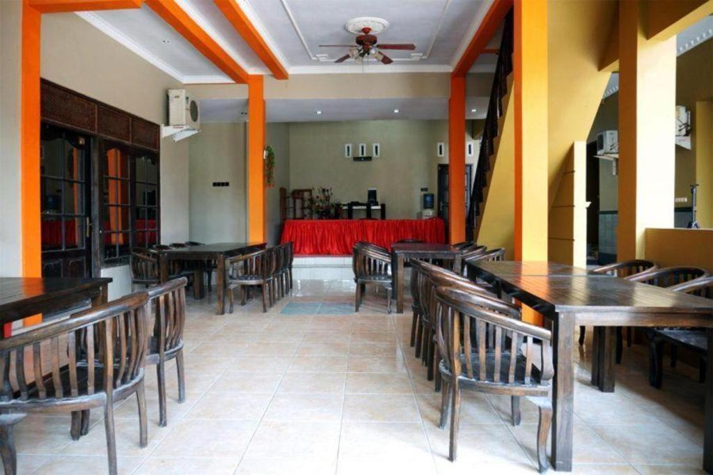 Hotel Spot On 2629 Duta Karimun Karimunjawa Exterior foto