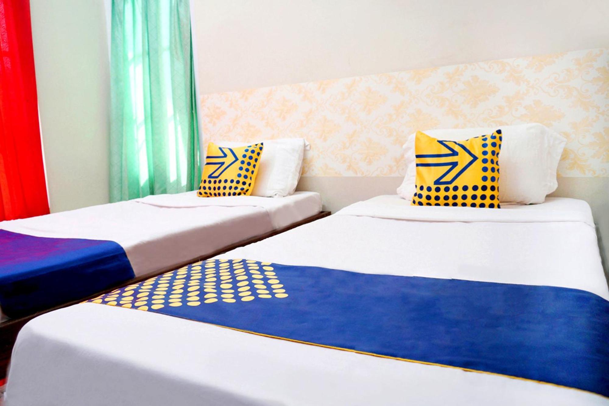Hotel Spot On 2629 Duta Karimun Karimunjawa Exterior foto