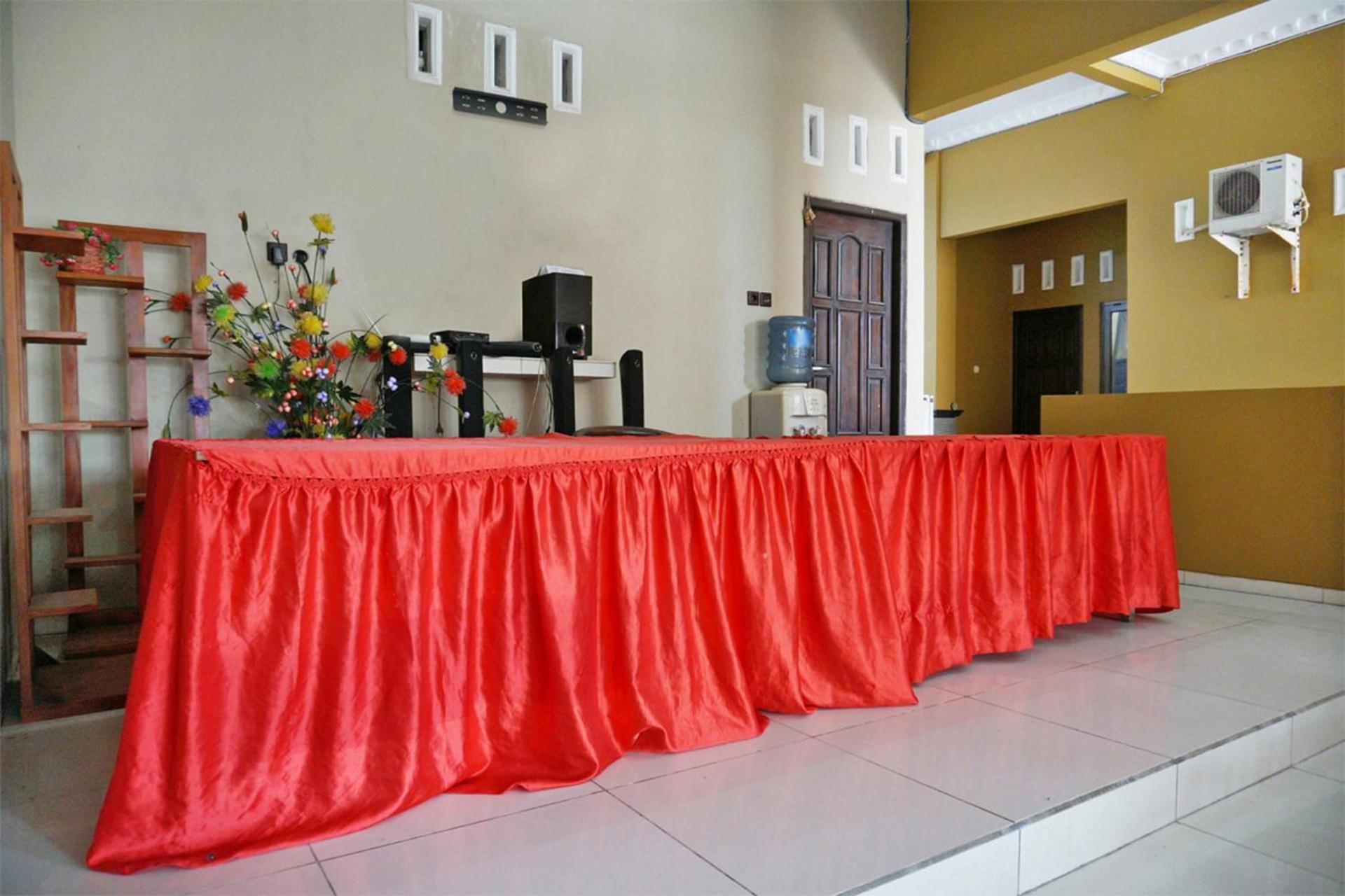 Hotel Spot On 2629 Duta Karimun Karimunjawa Exterior foto